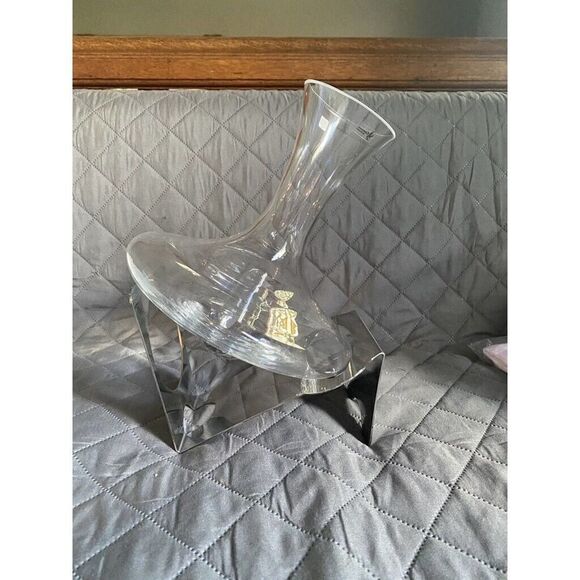 Brazilian Riva Decanter with Support Stand - Picture 3 of 7